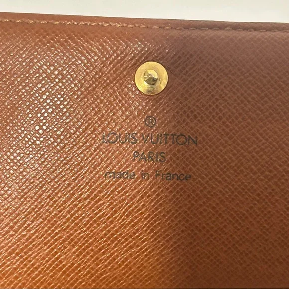 Louis Vuitton Coffrefort Wallet - Picture 8 of 12